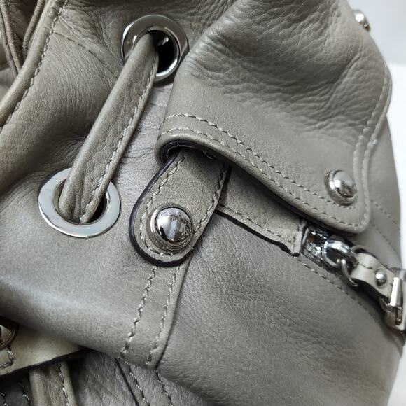 B. Makowsky Gray Leather Drawstring Zipper Pockets Shoulder Bag - Picture 15 of 16